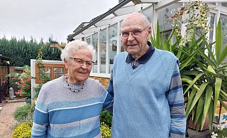 Lydia und Erich Bruß aus Delbrück feiern das seltene Fest der Gnadenhochzeit. - Regina Brucksch Lydia und Erich Bruß aus Delbrück feiern das seltene Fest der Gnadenhochzeit. - Regina Brucksch