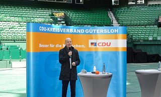 Ralph Brinkhaus erhielt 70 von 75 Stimmen und wird im September erneut für den Bundestag kandidieren. - CDU Kreisverband Ralph Brinkhaus erhielt 70 von 75 Stimmen und wird im September erneut für den Bundestag kandidieren. - CDU Kreisverband