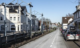 Wie viele Parkplätze auf der Jöllenbecker Straße tatsächlich wegfallen, ist derzeit noch strittig. - Jörg Dieckmann Wie viele Parkplätze auf der Jöllenbecker Straße tatsächlich wegfallen, ist derzeit noch strittig. - Jörg Dieckmann