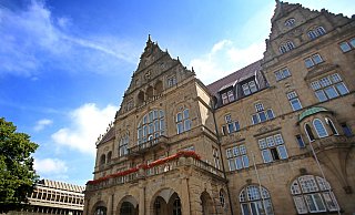 Das Alte Rathaus am Niederwall ist mehr als 100 Jahre alt. - Sarah Jonek Das Alte Rathaus am Niederwall ist mehr als 100 Jahre alt. - Sarah Jonek