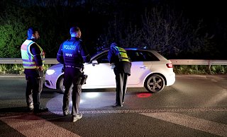 Erster Hauptkommissar Volker Huß hat viele Autofahrer selbst angehalten und nach ihren Papieren gefragt. - Frank-Michael Kiel-Steinkamp Erster Hauptkommissar Volker Huß hat viele Autofahrer selbst angehalten und nach ihren Papieren gefragt. - Frank-Michael Kiel-Steinkamp