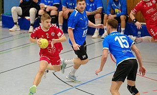 Bjarne Franz (am Ball) war wieder einer der Besten beim Sieg der TSG II über Brake. - Andreas Zobe Bjarne Franz (am Ball) war wieder einer der Besten beim Sieg der TSG II über Brake. - Andreas Zobe