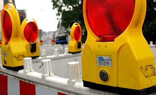 Die Bauarbeiten auf der Bundesstraße 64 gehen weiter. - Symbolfoto: Jens Reichenbach Die Bauarbeiten auf der Bundesstraße 64 gehen weiter. - Symbolfoto: Jens Reichenbach