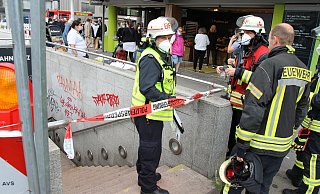 Der Tunnel musste evakuiert werden. - Jan-Henrik Gerdener Der Tunnel musste evakuiert werden. - Jan-Henrik Gerdener