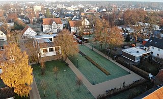 Im Hövelhofer Ortskern wird es mindestens bis Ende Juni sehr ruhig bleiben. - Jens Reddeker Im Hövelhofer Ortskern wird es mindestens bis Ende Juni sehr ruhig bleiben. - Jens Reddeker