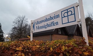 Altenwohnheim Mennighüffen ist wieder für Besucher geöffnet. - Susanne Barth Altenwohnheim Mennighüffen ist wieder für Besucher geöffnet. - Susanne Barth