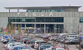 In Grünheide steht die einzige europäische Fabrik des Unternehmens von Milliardär Elon Musk. - Patrick Pleul/dpa In Grünheide steht die einzige europäische Fabrik des Unternehmens von Milliardär Elon Musk. - Patrick Pleul/dpa