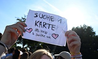 Abseits der offiziellen Verkaufswege von Karten lässt sich zwar etwas sparen, doch es kann auch dazu kommen, dass sie am Ende ungültig sind. - Felix Hörhager/dpa Abseits der offiziellen Verkaufswege von Karten lässt sich zwar etwas sparen, doch es kann auch dazu kommen, dass sie am Ende ungültig sind. - Felix Hörhager/dpa