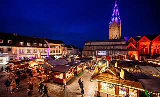 Der Weihnachtsmarkt in Paderborn läuft breits, am Wochenende öffnen weitere im Kreisgebiet ihre Türen. - Besim Mazhiqi Der Weihnachtsmarkt in Paderborn läuft breits, am Wochenende öffnen weitere im Kreisgebiet ihre Türen. - Besim Mazhiqi
