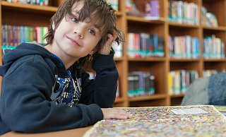 Viele Kinder greifen wieder gerne zum Buch. - Franck Barske/Pixabay Viele Kinder greifen wieder gerne zum Buch. - Franck Barske/Pixabay