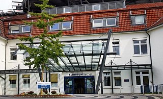 Das Evangelische Klinikum Bethel. - Barbara Franke Das Evangelische Klinikum Bethel. - Barbara Franke