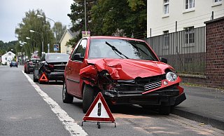 Die beteiligten Wagen auf dem Standstreifen. - Thomas Kube Die beteiligten Wagen auf dem Standstreifen. - Thomas Kube