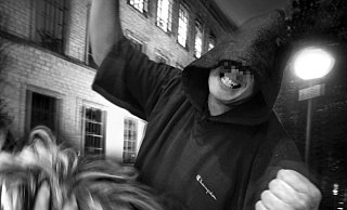 Nach der Neonazi-Demo eskalierte in Bielefeld Gewalt. - Symbolfoto: Andreas Frücht Nach der Neonazi-Demo eskalierte in Bielefeld Gewalt. - Symbolfoto: Andreas Frücht