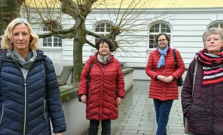 Griet Behrends, Brigitte Wendel, Silke Quentmeier und Gabrielle Kasper begleiten gewaltbetroffene Frauen im Alltag. - Stadt Herford Griet Behrends, Brigitte Wendel, Silke Quentmeier und Gabrielle Kasper begleiten gewaltbetroffene Frauen im Alltag. - Stadt Herford