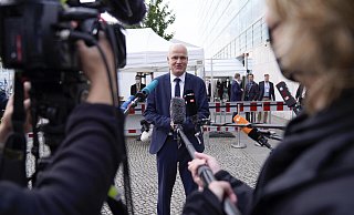 Ralph Brinkhaus bedankte sich für den "Vertrauensbeweis" durch die Wähler. - picture alliance Ralph Brinkhaus bedankte sich für den "Vertrauensbeweis" durch die Wähler. - picture alliance