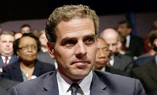 Eine Vereinbarung mit der Staatsanwaltschaft soll Hunter Biden vor einem Prozess und einer möglichen Haftstrafe bewahren. Doch der Deal ist erstmal Gegenstand weiterer Verhandlungen. - Pablo Martinez Monsivais/AP/dpa Eine Vereinbarung mit der Staatsanwaltschaft soll Hunter Biden vor einem Prozess und einer möglichen Haftstrafe bewahren. Doch der Deal ist erstmal Gegenstand weiterer Verhandlungen. - Pablo Martinez Monsivais/AP/dpa