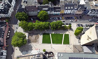 Ein Angstraum? Bürger schildern, dass sie sich zu bestimmten Zeiten auf und um den Konrad-Adenauer-Platz nicht mehr wohl fühlen. - Patrick Menzel Ein Angstraum? Bürger schildern, dass sie sich zu bestimmten Zeiten auf und um den Konrad-Adenauer-Platz nicht mehr wohl fühlen. - Patrick Menzel