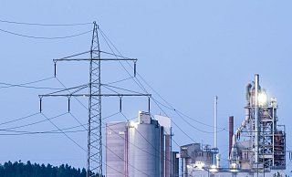 Ökonomen sehen die geplanten Maßnahmen zur Senkung der Industriestrompreise der SPD kritisch. - Silas Stein/dpa Ökonomen sehen die geplanten Maßnahmen zur Senkung der Industriestrompreise der SPD kritisch. - Silas Stein/dpa