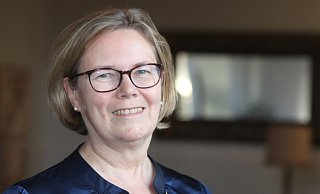 Neue Soroptimistinnen-Präsidentin ist Barbara Lamp, Kardiologin aus Bad Oeynhausen. - Ulf Hanke Neue Soroptimistinnen-Präsidentin ist Barbara Lamp, Kardiologin aus Bad Oeynhausen. - Ulf Hanke