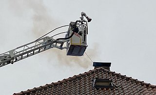 Im Bielefelder Süden ist die Feuerwehr im Einsatz. - Christian Mathiesen Im Bielefelder Süden ist die Feuerwehr im Einsatz. - Christian Mathiesen
