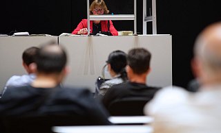 Rechtspflegerin Anja Gellert managte die Zwangsversteigerung eines Abrisshauses an der Detmolder Straße. - Peter Unger Rechtspflegerin Anja Gellert managte die Zwangsversteigerung eines Abrisshauses an der Detmolder Straße. - Peter Unger