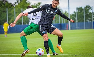 SCP-Akteur Florent Muslija (r.), der sich hier gegen Preußen-Verteidiger Thomas Kok durchsetzt, schnürte beim Testspielsieg gegen Münster einen Doppelpack. - Sarah Jonek SCP-Akteur Florent Muslija (r.), der sich hier gegen Preußen-Verteidiger Thomas Kok durchsetzt, schnürte beim Testspielsieg gegen Münster einen Doppelpack. - Sarah Jonek