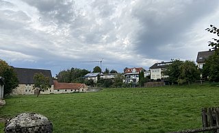 Wegen der hohen Nachfrage, sucht die Stadt Paderborn stetig nach Flächen für neue Baugebiete. Ein weiteres Neubaugebiet soll demnächst in Dahl entstehen. - Dana Johanna Stoll Wegen der hohen Nachfrage, sucht die Stadt Paderborn stetig nach Flächen für neue Baugebiete. Ein weiteres Neubaugebiet soll demnächst in Dahl entstehen. - Dana Johanna Stoll