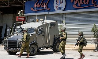Israelische Militäroffiziere im Einsatz. - Majdi Mohammed/AP/dpa Israelische Militäroffiziere im Einsatz. - Majdi Mohammed/AP/dpa