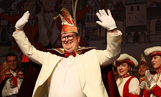 Prinz Gregor I. Hüllmann legt als Prinz Karneval den Taktstock nun auch mal zur Seite. - Regina Brucksch Prinz Gregor I. Hüllmann legt als Prinz Karneval den Taktstock nun auch mal zur Seite. - Regina Brucksch