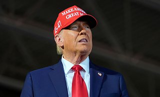 Trump will nach der Präsidentenwahl wieder ins Weiße Haus einziehen. (Archivbild) - Julia Demaree Nikhinson/AP/dpa Trump will nach der Präsidentenwahl wieder ins Weiße Haus einziehen. (Archivbild) - Julia Demaree Nikhinson/AP/dpa