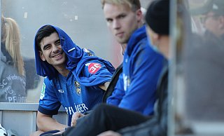 Das Land hat entschieden und Lucas Klantzos vom SC Wiedenbrück hat gut Lachen. Er und seine Mitspieler dürfen trotz der neuerlichen Lockdown-Maßnahmen in der Fußball-Regionalliga auflaufen. - Daniel bremehr Das Land hat entschieden und Lucas Klantzos vom SC Wiedenbrück hat gut Lachen. Er und seine Mitspieler dürfen trotz der neuerlichen Lockdown-Maßnahmen in der Fußball-Regionalliga auflaufen. - Daniel bremehr