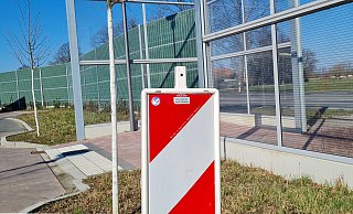 Schutzmaßnahme: Wenn der zweite Bauabschnitt im Neubaugebietes “In den Emswiesen” fertiggestellt ist, wird die vor einem Jahr errichtete Lärmschutzwand um 139 Meter verlängert. - Birgit Vredenburg Schutzmaßnahme: Wenn der zweite Bauabschnitt im Neubaugebietes “In den Emswiesen” fertiggestellt ist, wird die vor einem Jahr errichtete Lärmschutzwand um 139 Meter verlängert. - Birgit Vredenburg