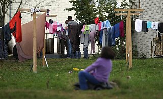 Mit der Aufnahme und Unterbringung von Geflüchteten sind viele Menschen in NRW nicht zufrieden. Migration bleibt ein großes Thema. - picture alliance / dpa Mit der Aufnahme und Unterbringung von Geflüchteten sind viele Menschen in NRW nicht zufrieden. Migration bleibt ein großes Thema. - picture alliance / dpa