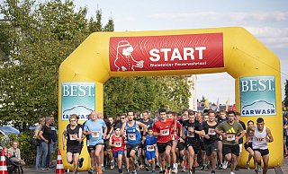 Start der 5 Kilometer-Läufer - Felix Brenneke Start der 5 Kilometer-Läufer - Felix Brenneke