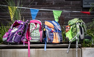 Gymnasium, Realschule oder Sekundarschule: Diese Entscheidung haben Eltern gemeinsam mit ihren Kindern nach der Grundschule zu treffen. Viele Schüler verlassen Höxter. - Bernd Thissen/dpa Gymnasium, Realschule oder Sekundarschule: Diese Entscheidung haben Eltern gemeinsam mit ihren Kindern nach der Grundschule zu treffen. Viele Schüler verlassen Höxter. - Bernd Thissen/dpa