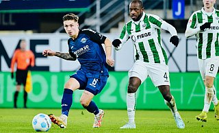 Paderborns Winterneuzugang Marvin Mehlem (l.) sorgte gegen Münster erneut für das erlösende 1:0. SCP-Leihgabe David Kinsombi zeigte eine gute Leistung, stand aber am Ende mit leeren Händen da. - BESIM MAZHIQI Paderborns Winterneuzugang Marvin Mehlem (l.) sorgte gegen Münster erneut für das erlösende 1:0. SCP-Leihgabe David Kinsombi zeigte eine gute Leistung, stand aber am Ende mit leeren Händen da. - BESIM MAZHIQI