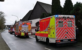Die Feuerwehr war mit zahlreichen Einsatzkräften vor Ort. - Ralph Meyer Die Feuerwehr war mit zahlreichen Einsatzkräften vor Ort. - Ralph Meyer