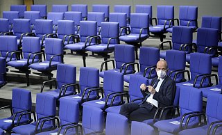 Seinen Platz im Bundestag konnte Ralph Brinkhaus erfolgreich verteidigen. Doch wie steht es um den Fraktionsvorsitz? - picture alliance / Flashpic Seinen Platz im Bundestag konnte Ralph Brinkhaus erfolgreich verteidigen. Doch wie steht es um den Fraktionsvorsitz? - picture alliance / Flashpic