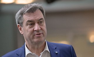 «Die Ampel muss die für Januar vorgesehene Erhöhung um ein Jahr verschieben und noch einmal völlig neu ansetzen», sagt CSU-Chef Markus Söder. - Peter Kneffel/dpa «Die Ampel muss die für Januar vorgesehene Erhöhung um ein Jahr verschieben und noch einmal völlig neu ansetzen», sagt CSU-Chef Markus Söder. - Peter Kneffel/dpa