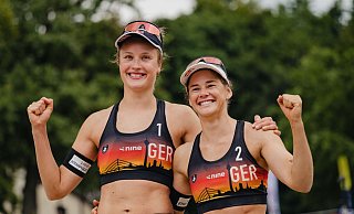 EM-Titel verloren, Bronze gewonnen: Svenja Müller (l) und Cinja Tillmann - Marius Becker/dpa EM-Titel verloren, Bronze gewonnen: Svenja Müller (l) und Cinja Tillmann - Marius Becker/dpa