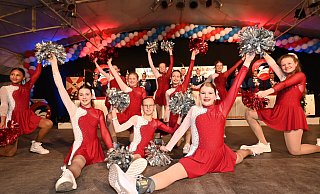 Zwei Tage herrschte in Ovenhausen beim Karneval Ausnahmezustand - die Feiern zogen viele von außerhalb an. - Thomas Kube Zwei Tage herrschte in Ovenhausen beim Karneval Ausnahmezustand - die Feiern zogen viele von außerhalb an. - Thomas Kube