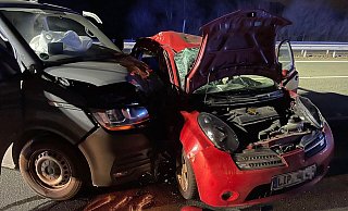 Die Autos sind bei der Kollision schwer beschädigt worden. - Charlotte Mahncke Die Autos sind bei der Kollision schwer beschädigt worden. - Charlotte Mahncke