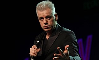 Comedian Michael Mittermeier gibt sein umjubeltes Debüt in Beverungen. - Burkhard Battran Comedian Michael Mittermeier gibt sein umjubeltes Debüt in Beverungen. - Burkhard Battran