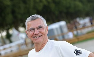 Otto Becker verlängert den Vertrag als Bundestrainer. - Rolf Vennenbernd/dpa Otto Becker verlängert den Vertrag als Bundestrainer. - Rolf Vennenbernd/dpa