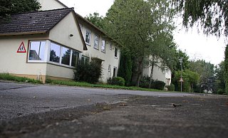 Stehen noch leer: In die Unterkünfte der ehemaligen britischen Streitkräfte in Hunnebrock sollen in den kommenden Tagen Asylsuchende einziehen. - Anne Webler Stehen noch leer: In die Unterkünfte der ehemaligen britischen Streitkräfte in Hunnebrock sollen in den kommenden Tagen Asylsuchende einziehen. - Anne Webler