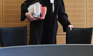 Das Jugendschöffenbgericht in Bielefeld hat nun im "Pedo-Hunter"-Fall ein Urteil gefällt. - picture alliance / dpa Das Jugendschöffenbgericht in Bielefeld hat nun im "Pedo-Hunter"-Fall ein Urteil gefällt. - picture alliance / dpa