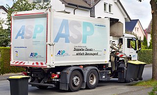 Die älteren Müllsammelwagen des ASP sind vor allem Diesel-Fahrzeuge. - ASP Die älteren Müllsammelwagen des ASP sind vor allem Diesel-Fahrzeuge. - ASP