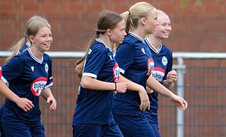 Arminias B-Juniorinnen feierten einen 5:1-Sieg über den FC Iserlohn. - Andreas Zobe Arminias B-Juniorinnen feierten einen 5:1-Sieg über den FC Iserlohn. - Andreas Zobe