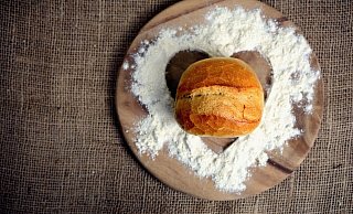 Wer zu den Feiertagen frische Brötchen vom Bäcker möchte, sollte die Öffnungszeiten im Blick behalten. - Pixabay/congerdesign Wer zu den Feiertagen frische Brötchen vom Bäcker möchte, sollte die Öffnungszeiten im Blick behalten. - Pixabay/congerdesign