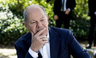 Bundeskanzler Olaf Scholz (SPD) zeigt sich in der Migrationsdebatte kompromissbereit. - Thomas Kierok/ZDF/dpa Bundeskanzler Olaf Scholz (SPD) zeigt sich in der Migrationsdebatte kompromissbereit. - Thomas Kierok/ZDF/dpa